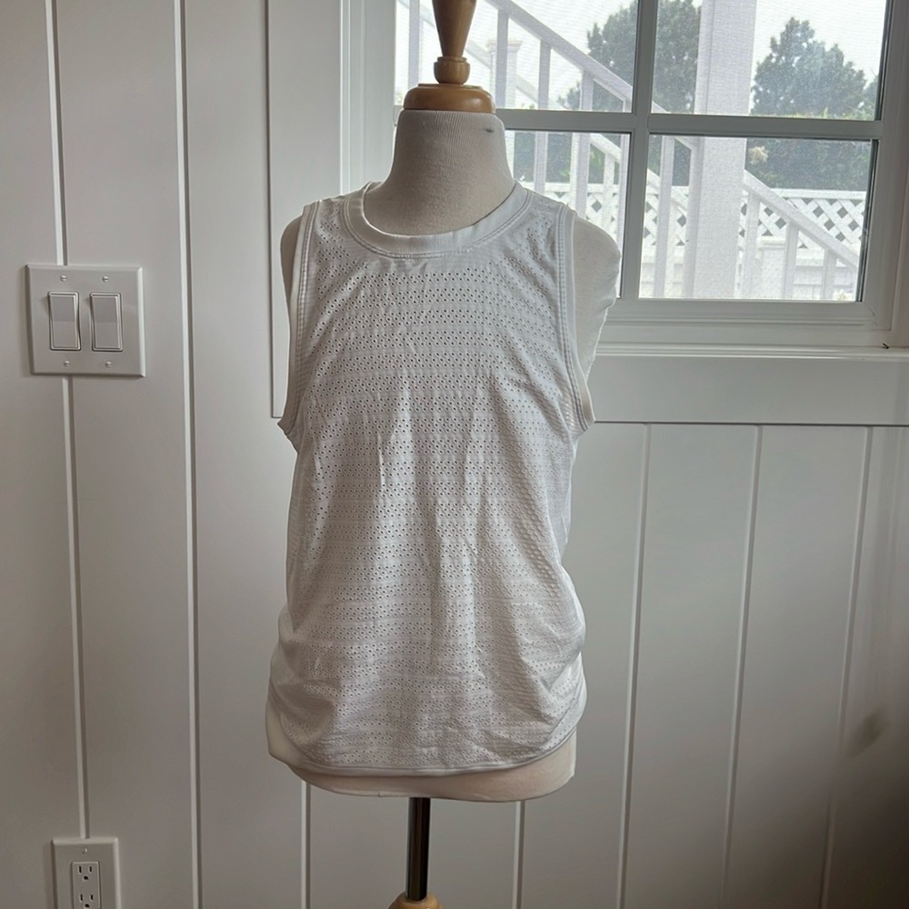 White mesh Lululemon athletic top